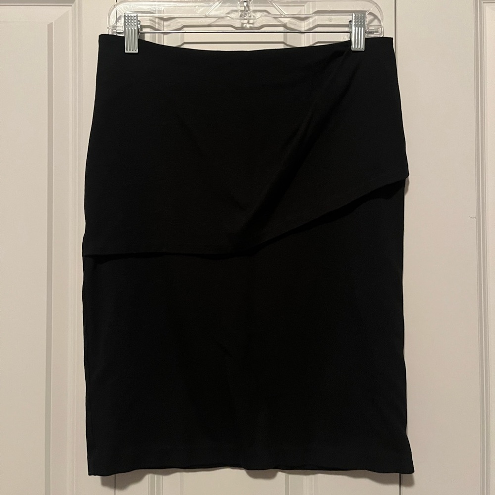 CAbi Folded Overlay Skirt Size 10